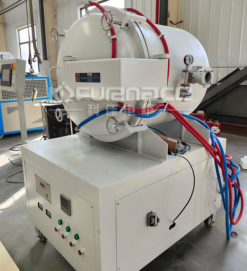 可用于燒結電池材料的真空燒結爐
